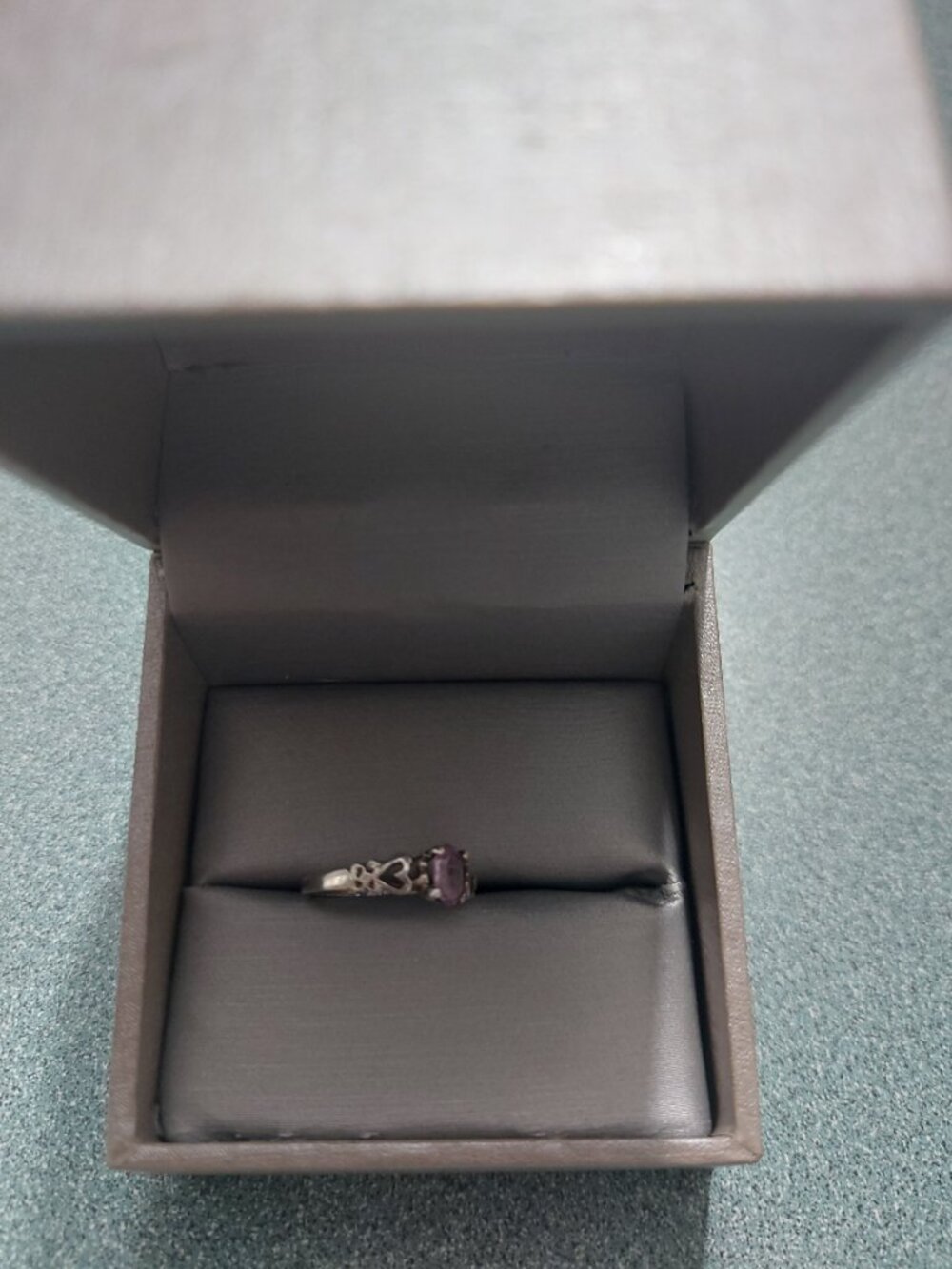 Sterling silver ring - Picture 2 of 3